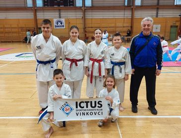Športski karate klub ”Ictus” osvojio 5 zlatnih, 3 srebrna i 2 brončana odličja u Đakovu
