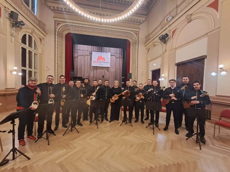 Tamburaški orkestar iz Osijeka osvojio zlatnu medalju na međunarodnom natjecanju u Pragu