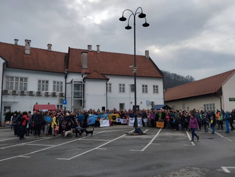 Planinari Frankopana sudjelovali na obilježavanju Dana grada Požege i u Brčkom