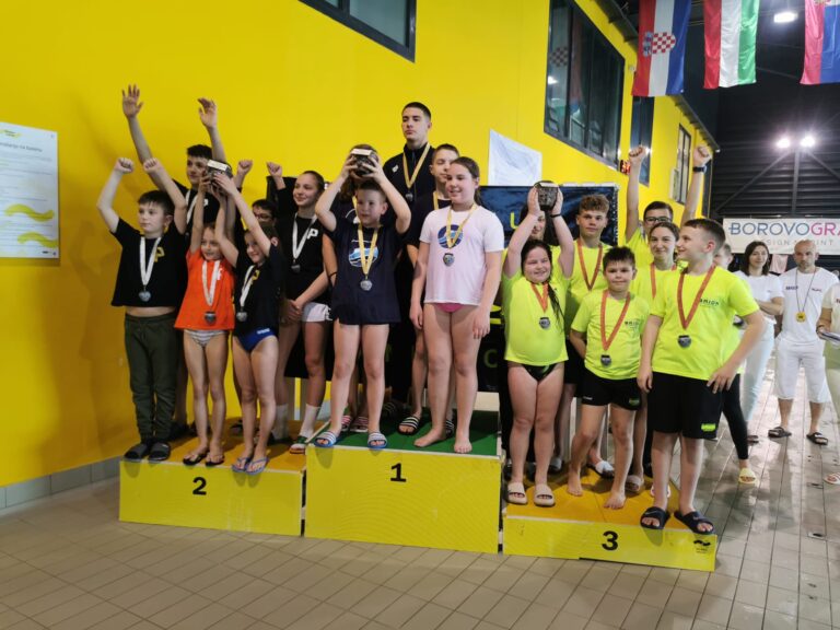 Plivački klub Orion osvojio 16 medalja, Eva Jurčević dva srebra, jedno zlato i broncu u Vukovaru
