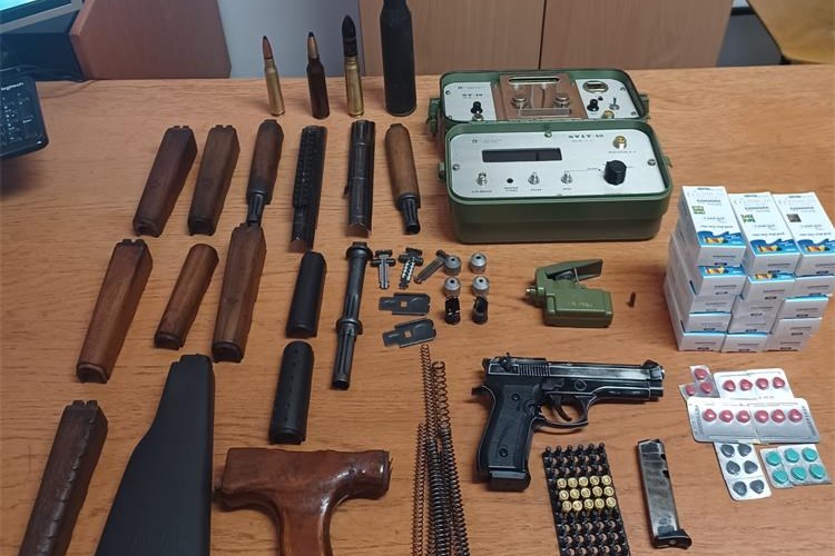 Oduzeto oružje, streljivo i sastavni dijelovi oružja te preparati za potenciju u Jarmini
