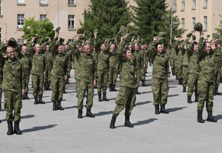 Na vjernost Domovini ponosno prisegnulo 102 ročnica i ročnika Hrvatske vojske