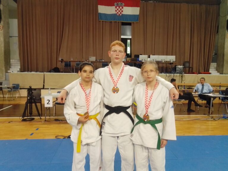 Eva Brdar , Lucija Jovanović i Stiv Tomić državni prvaci u judu