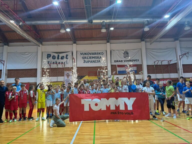 Momčad ”Cibalia plavi” izborila plasman na državnu završnicu  Tommy turnira u malom nogometu