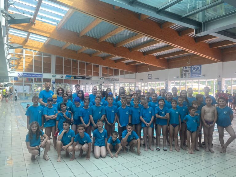 U čast preminulog trenera Zlatka Markasovića -Sova plivalo 234 plivača i plivačice
