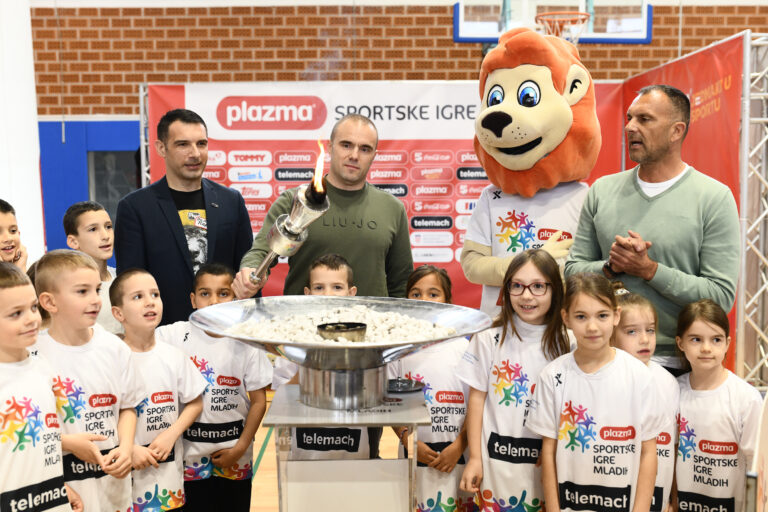 Antonio Petković osvajač olimpijskog srebra u vaterpolu podržao Plazma Sportske igre mladih