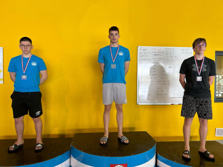 Vinkovački plivački klub osvojio 20 medalja u Vukovaru