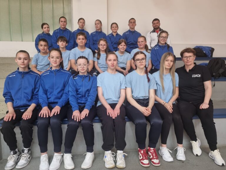Sajnami osvojio 17 medalja i pehar za 2. mjesto ekipno na turniru u Novskoj