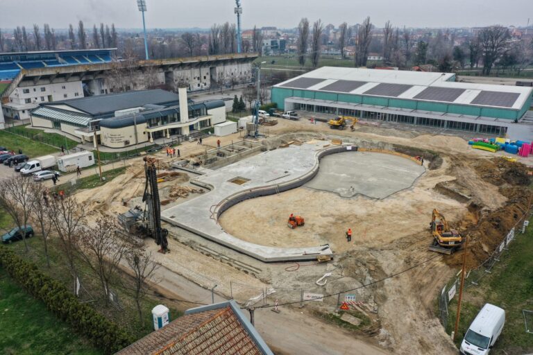 Izgradnja vanjskog bazena ulazi u završnu fazu