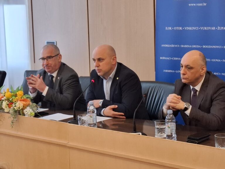 Bosančić : ”Samo jednim  zajedništvom možemo riješiti sve probleme”